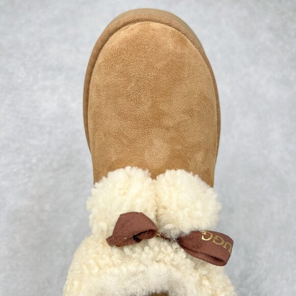 UGG Winter Flat Boots Brown - Picture 4 of 9